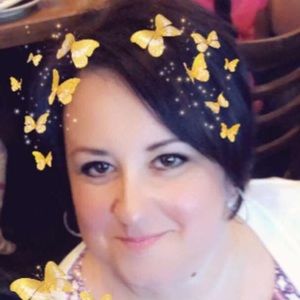 Meet your Posher, Roxanne